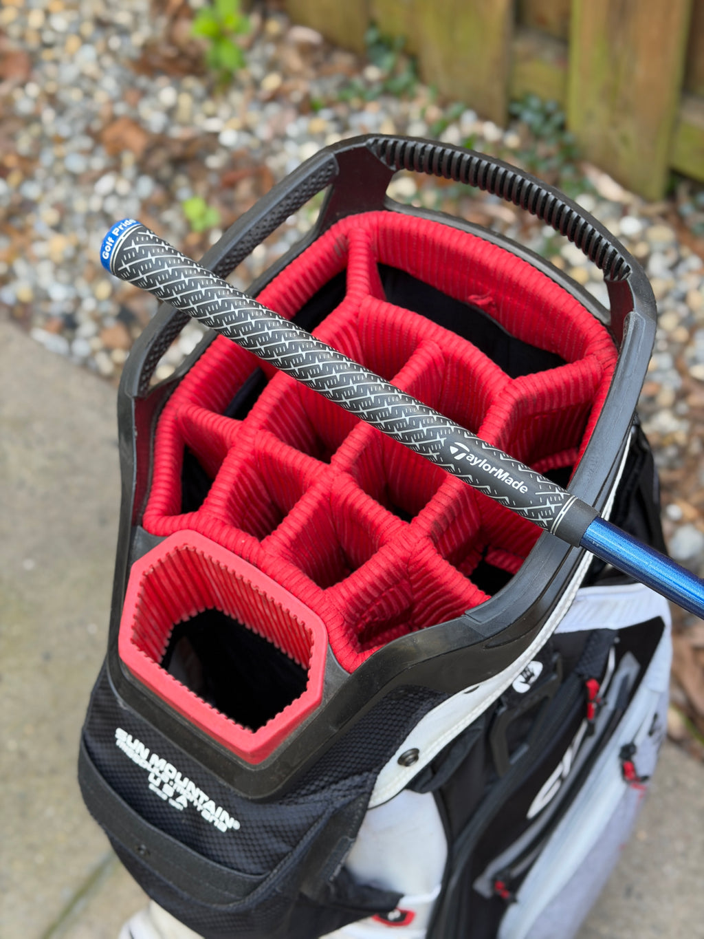 Left Handed Taylormade SIM 9.0° Driver