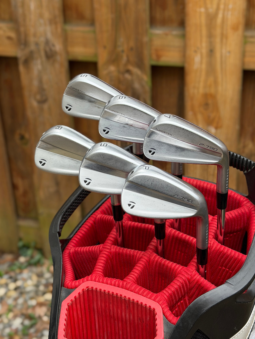 Taylormade P790 Iron Set