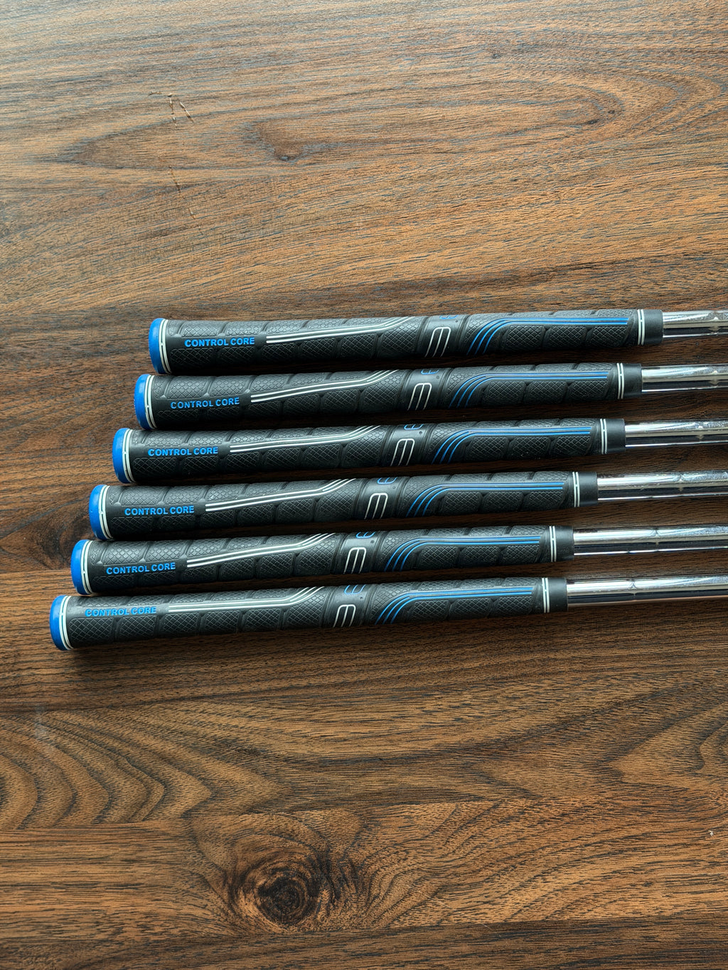 Taylormade P790 Iron Set