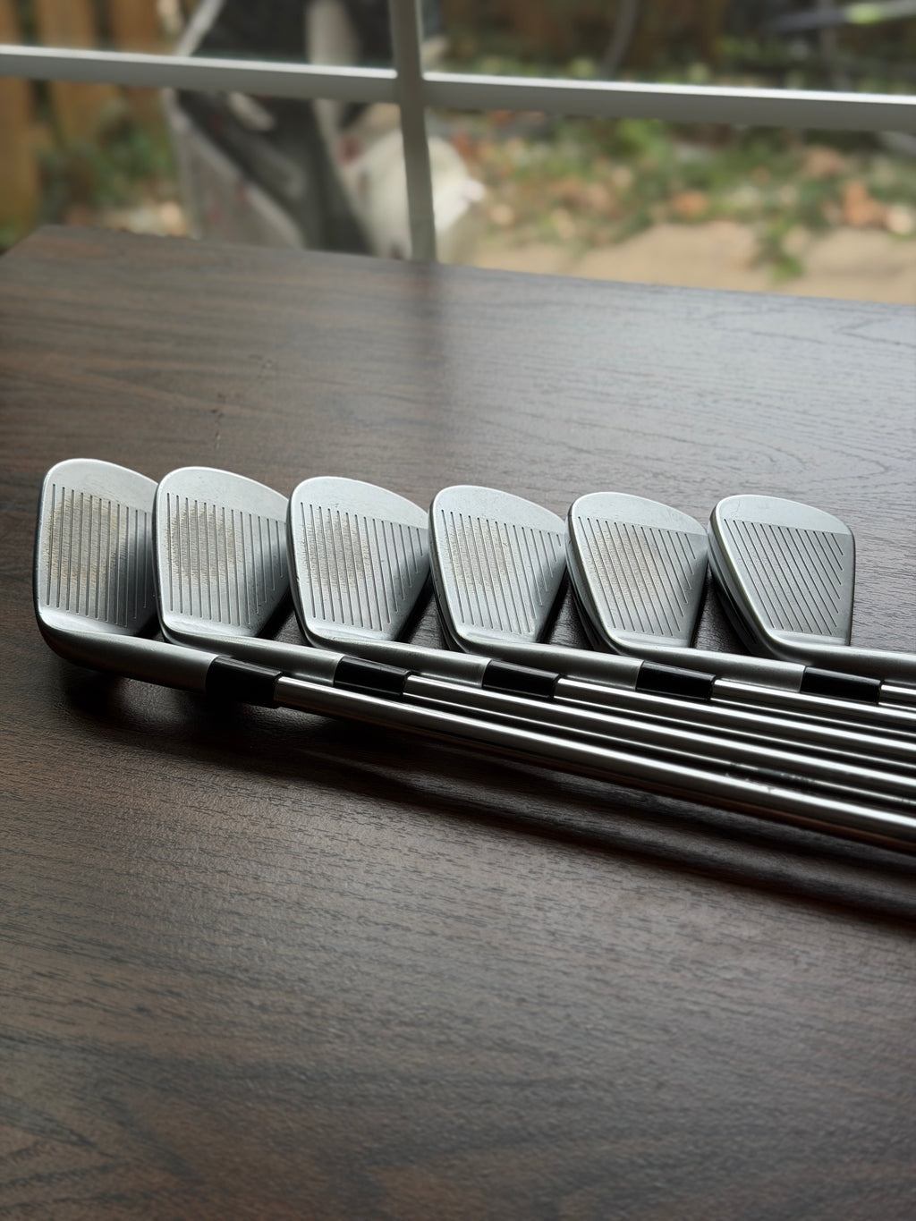 Taylormade P790 Iron Set