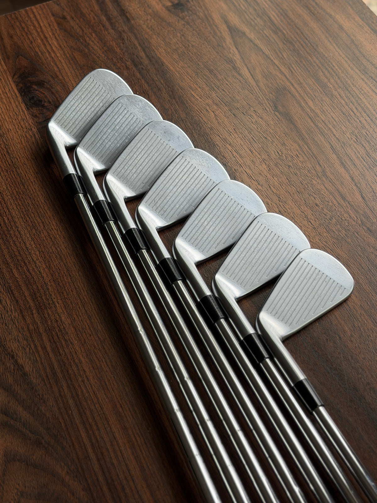 Taylormade P770 Iron Set