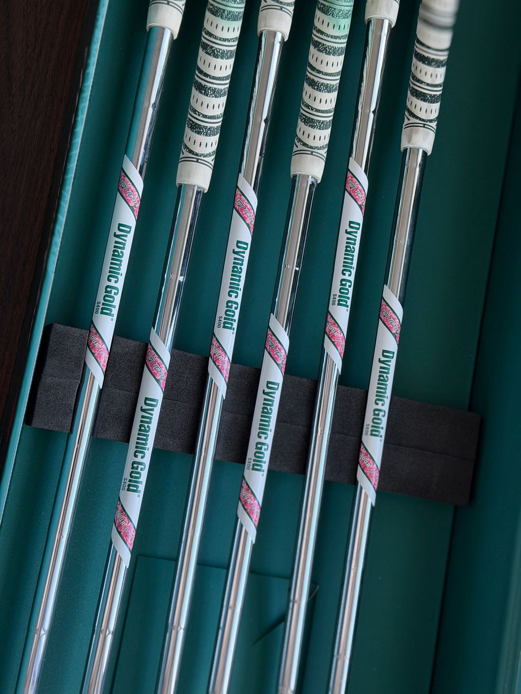 Mizuno Pro 241 Limited Edition Azalea Iron Set (3-PW)