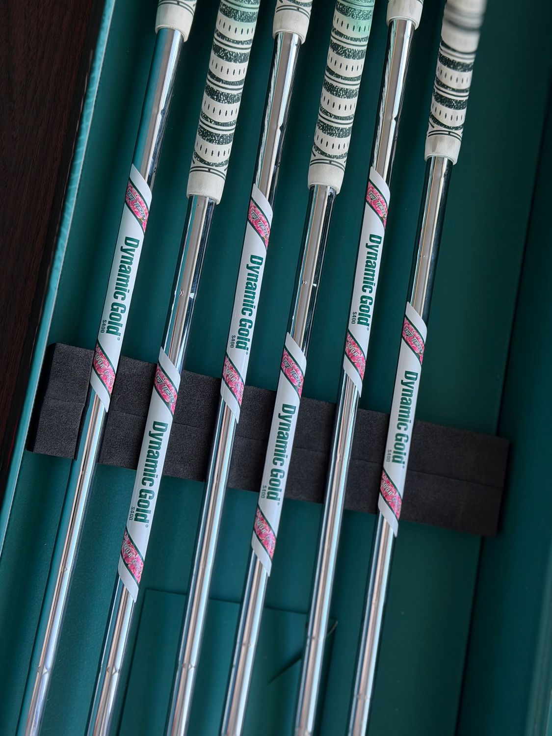 Mizuno Pro 241 Limited Edition Azalea Iron Set (3-PW)
