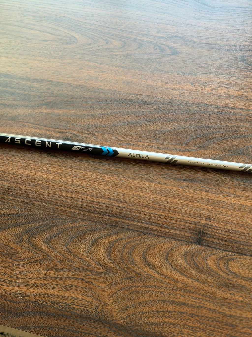 Aldila Ascent 40g Regular Flex Driver Shaft w/ Callaway Adaptor