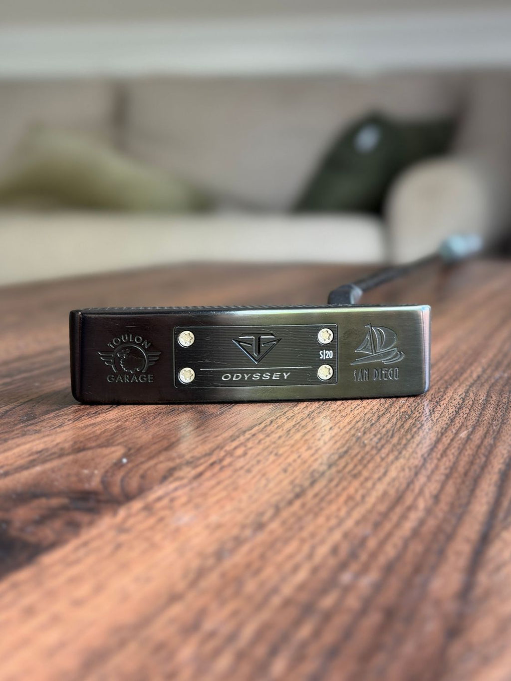 Toulon Garage Curved Neck Black San Diego Putter - Custom