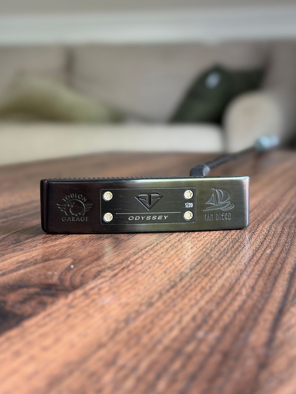 Toulon Garage Curved Neck Black San Diego Putter - Custom
