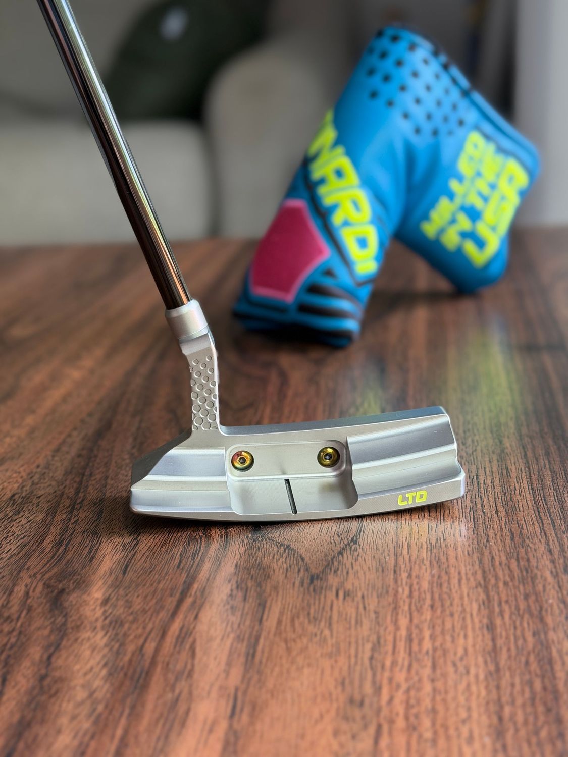 Bettinardi SS9 "Forever 90s" LTD Putter