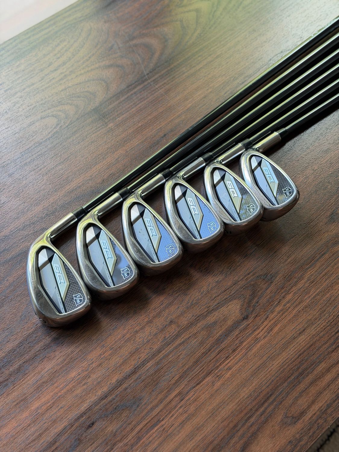 Wilson Staff D9 Iron Set