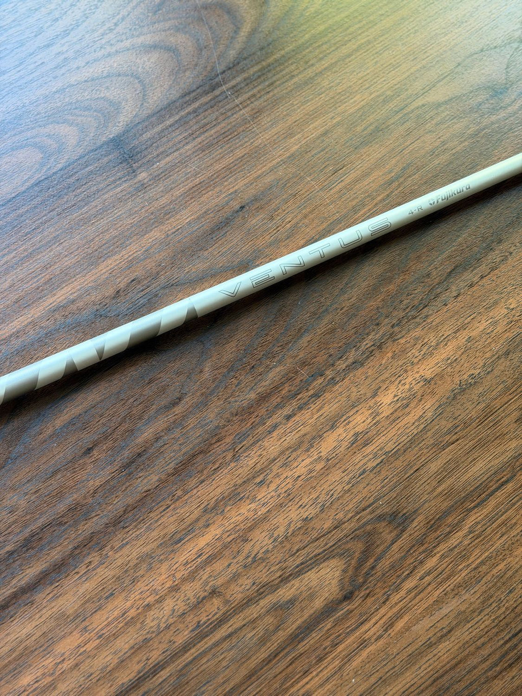 Fujikura Ventus Velocore Plus 4R White Regular Flex Driver Shaft w/ Srixon Adaptor